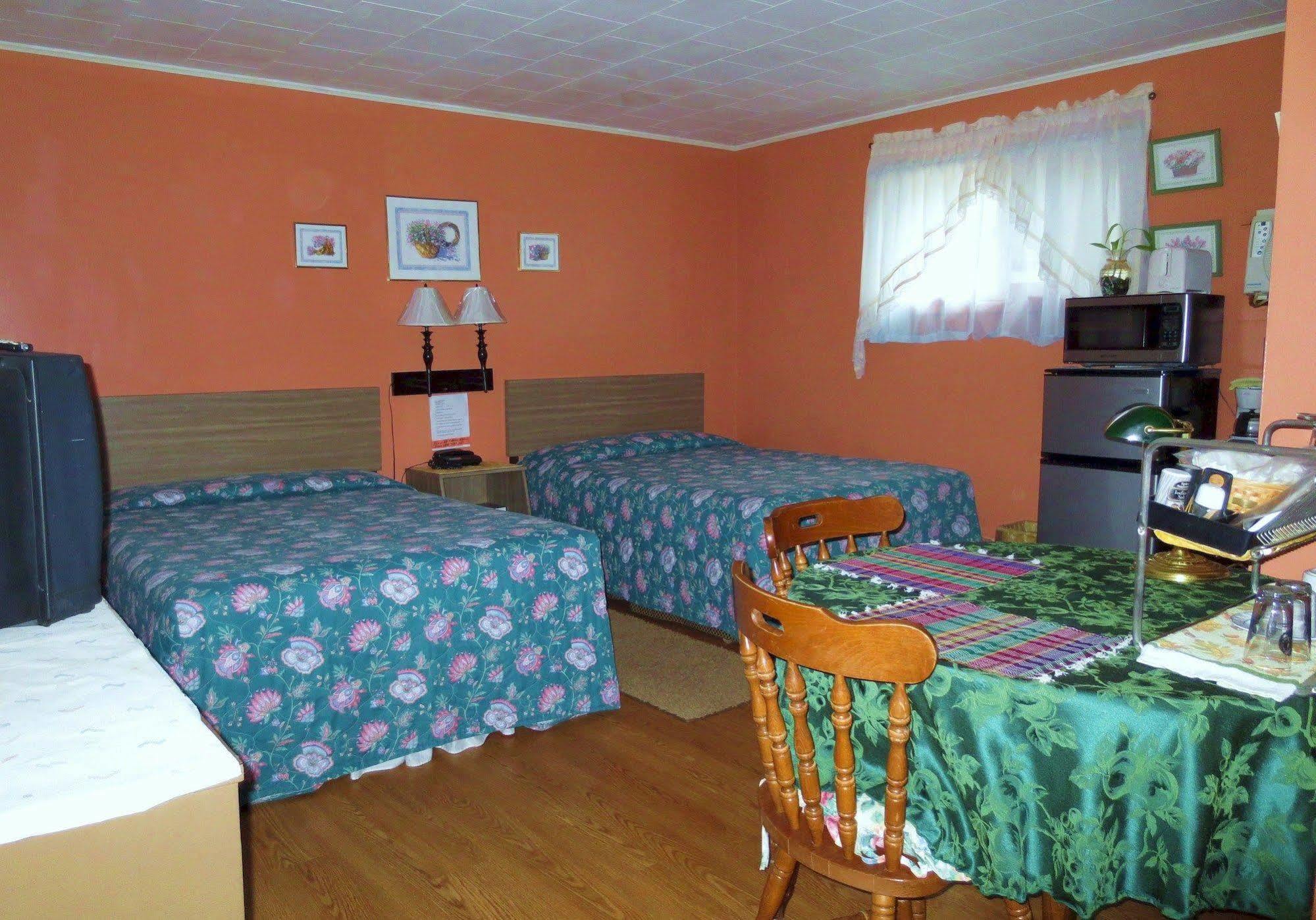 Four Seasons Motel Catskill Ngoại thất bức ảnh