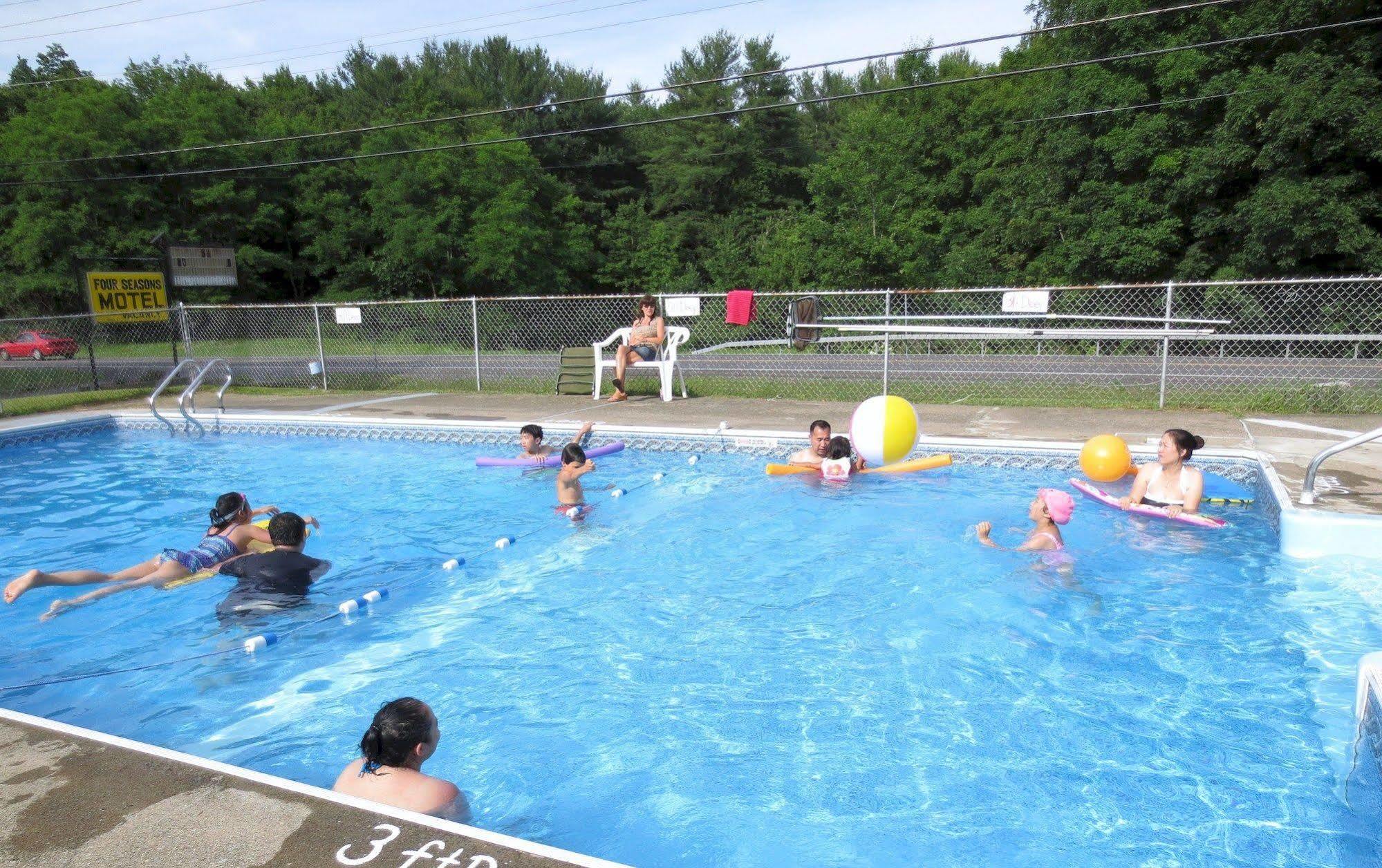 Four Seasons Motel Catskill Ngoại thất bức ảnh